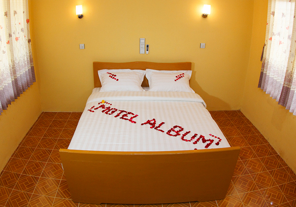 Motel Album